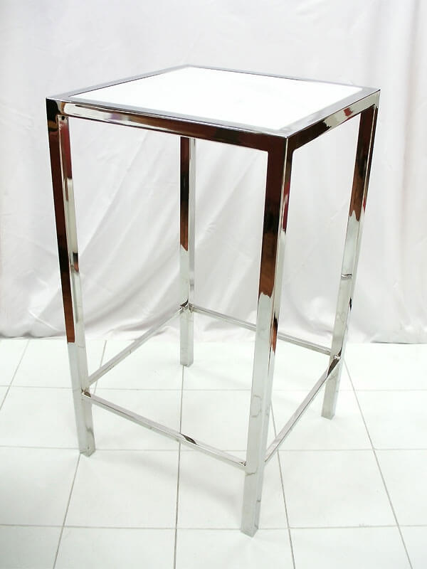 Square Chrome / Plexi Cruising Table