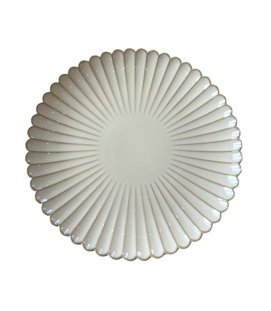 Daisy Charger Plate